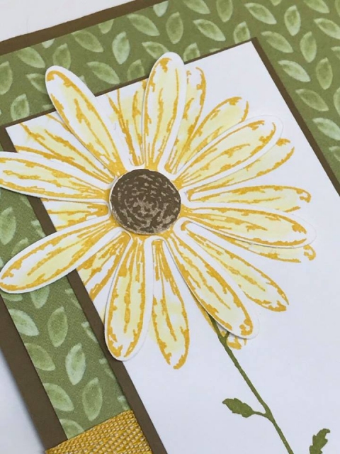 Daisy Delight bundle from Stampin' Up! is perfect for any occasion. Step-by-step instructions for card on website. klompenstampers.com