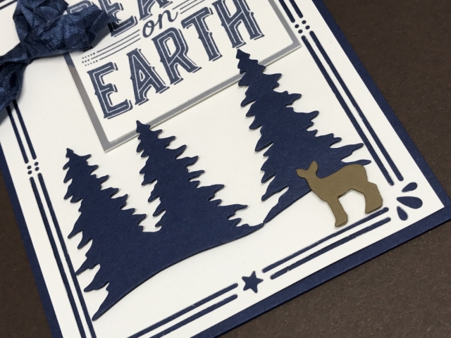 Easy card using Stampin' Up! Carols of Christmas stamp set and Card Front Builder Thinlits. Start your cards early this year!