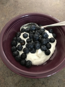 How to make homemade yogurt. Its easy!