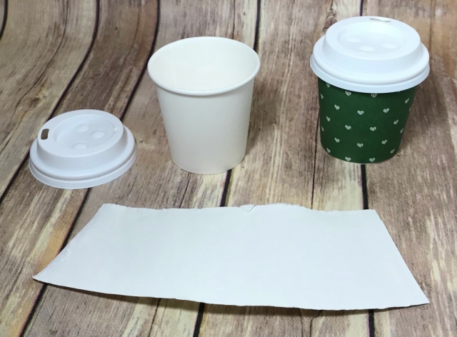 Instructions for mini coffee cup gift card holder using Stampin' Up! Coffee Break Designer Series Paper