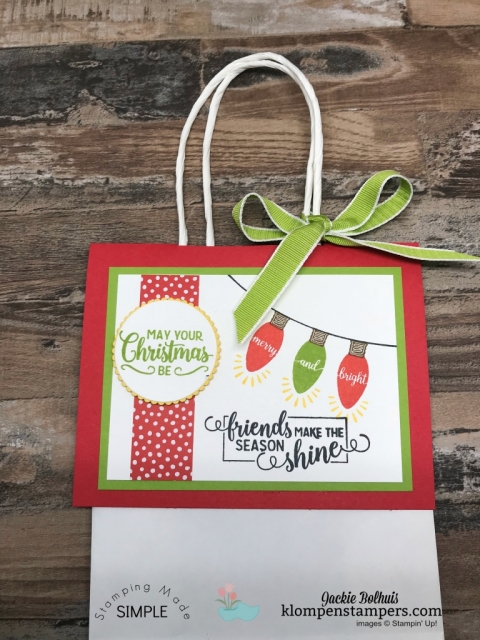 Learn how to make a no peek gift bag! Do you struggle making your gift bags looking all nice & pretty with tissue paper so neatly sticking out of the top? If so, I have the perfect solution for you! Click for video tutorial!! #christmascrafts #cardmaking #stampinupcards #jackiebolhuis #KlompenStampers