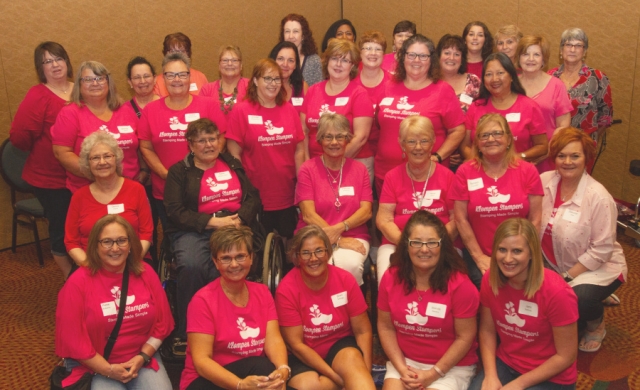 klompen-stampers-team-members-gather-for-card-making-and-fun