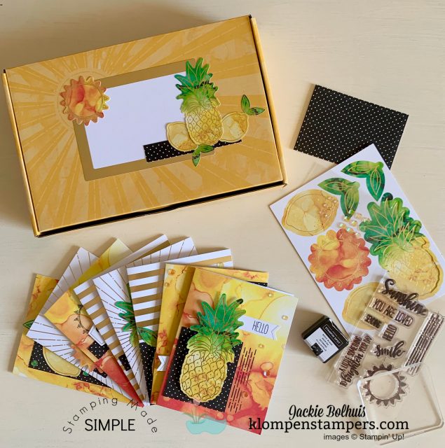 Paper-Pumpkin-Look-at-All-That-Is-In-The-Box