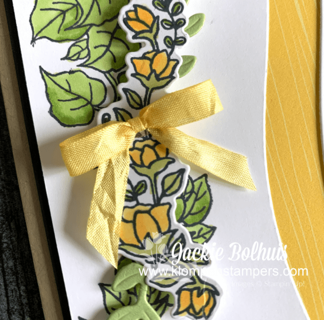 I used a matching yellow ribbon to decorate the card front.