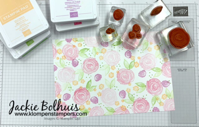 To start my creative thank you cards I stamped flowers and leaves on a piece of cardstock.