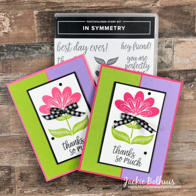 Front-of-a-W-Fold-Card-looks-like-any-traditional-card